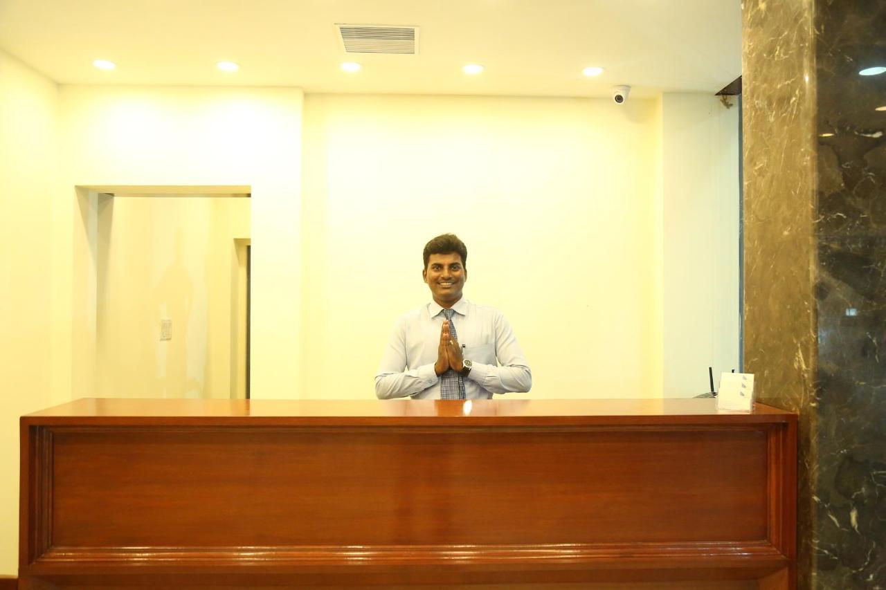 Hotel Sera Grand Chennai Exterior photo